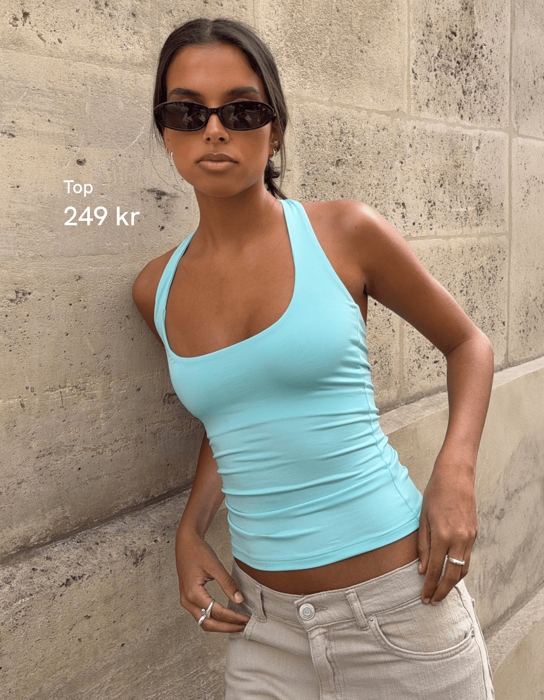 Halterneck tops
